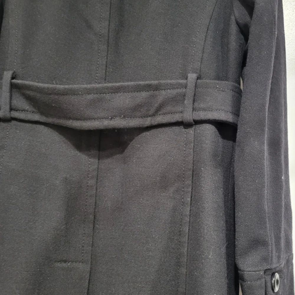 Coat - Picture 7 of 16